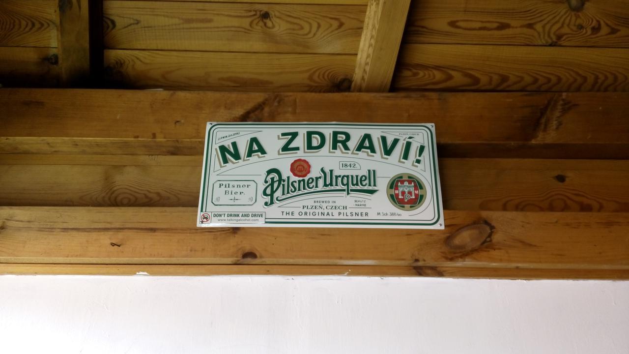 Feherlo Vendeghaz & Restaurant Buk Bagian luar foto