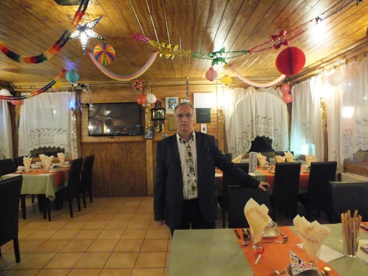 Feherlo Vendeghaz & Restaurant Buk Bagian luar foto